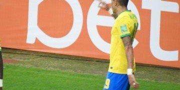 星空娱乐-库鸟时隔1年多再进球 巴西队4比0大胜巴拉圭！