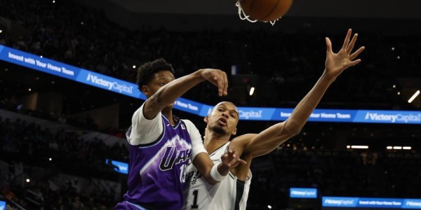 星空体育-文班33+10+7三分赛季新高 马刺轻取爵士达成30胜西部第二